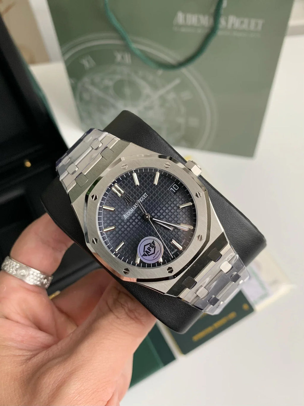 Royal Oak 15500 Series Automatic – Black Dial | 41mm