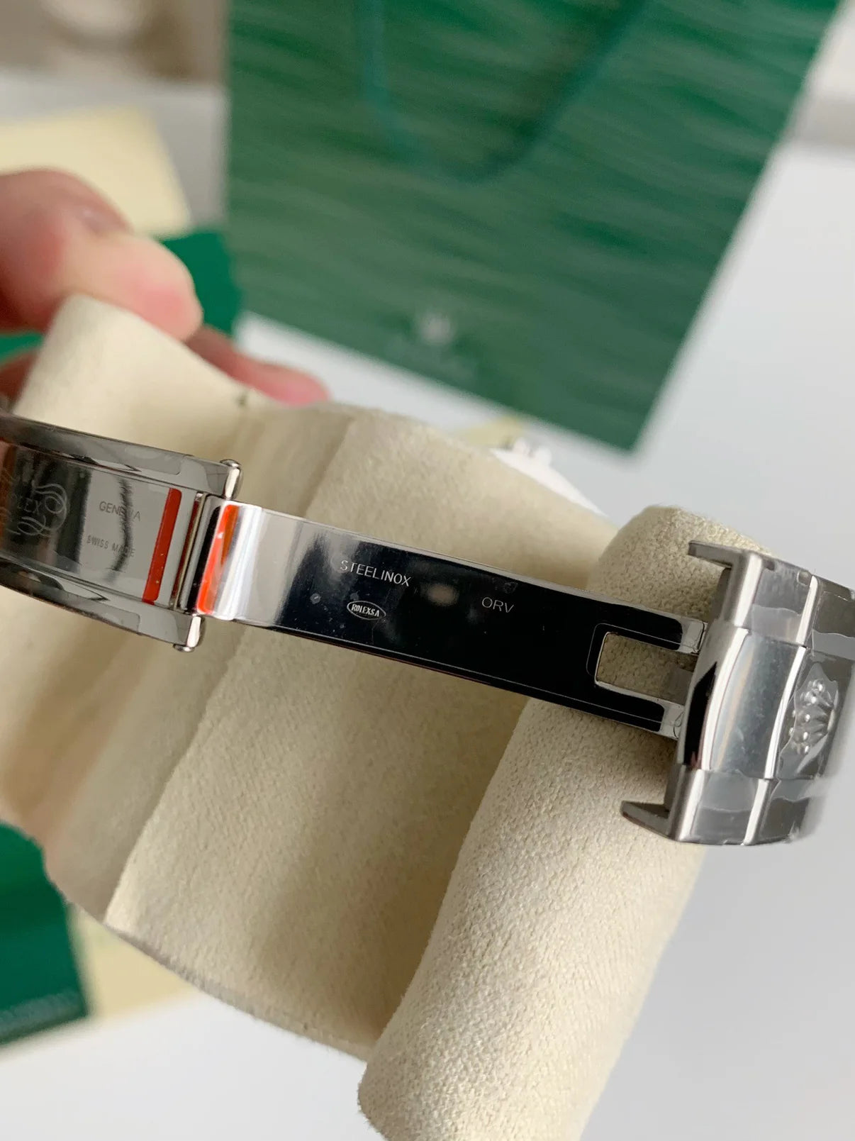 Datejust Style Watch – Black Dial, Fluted Bezel, 41mm Stainless Steel