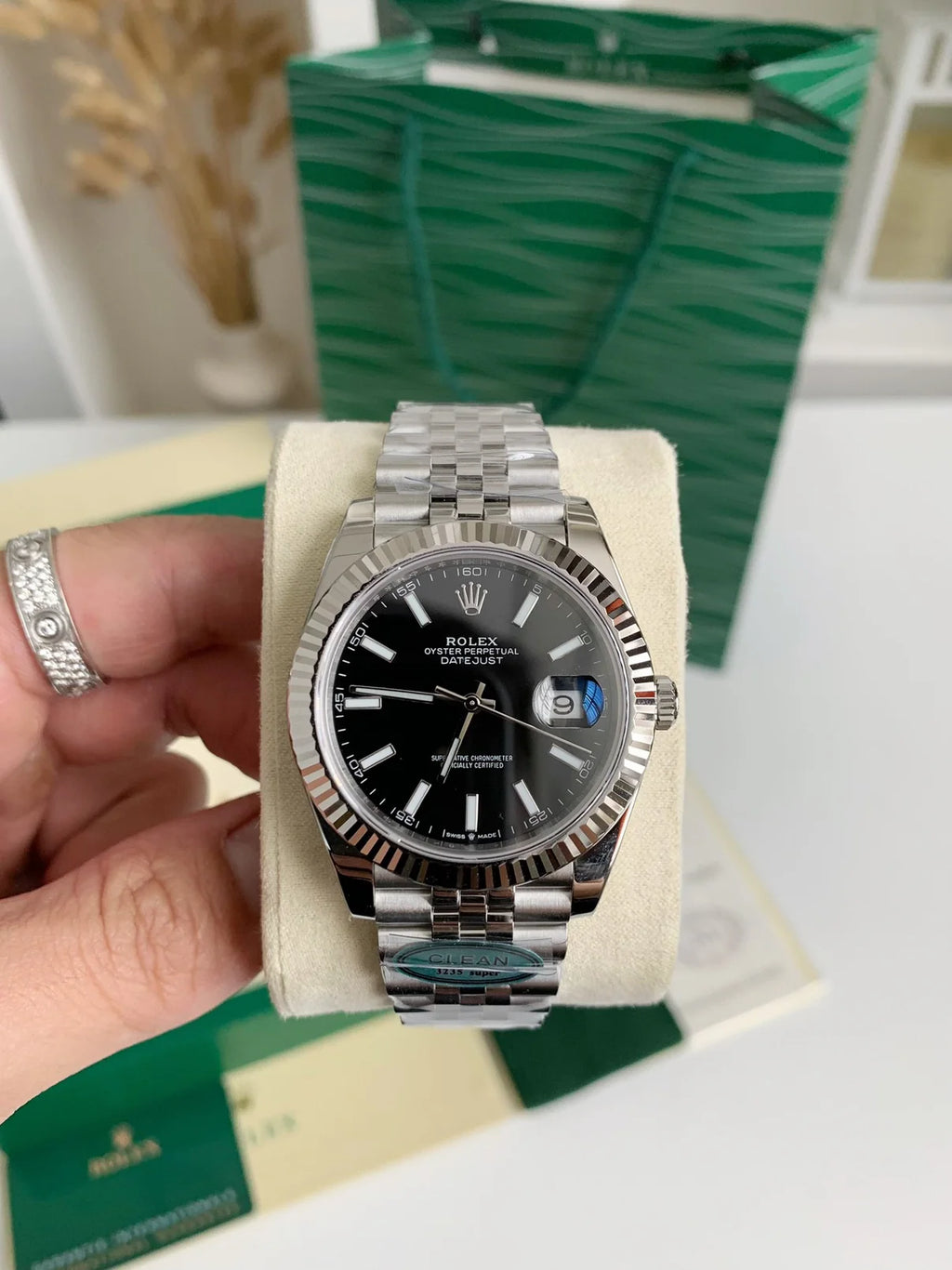 Datejust Style Watch – Black Dial, Fluted Bezel, 41mm Stainless Steel