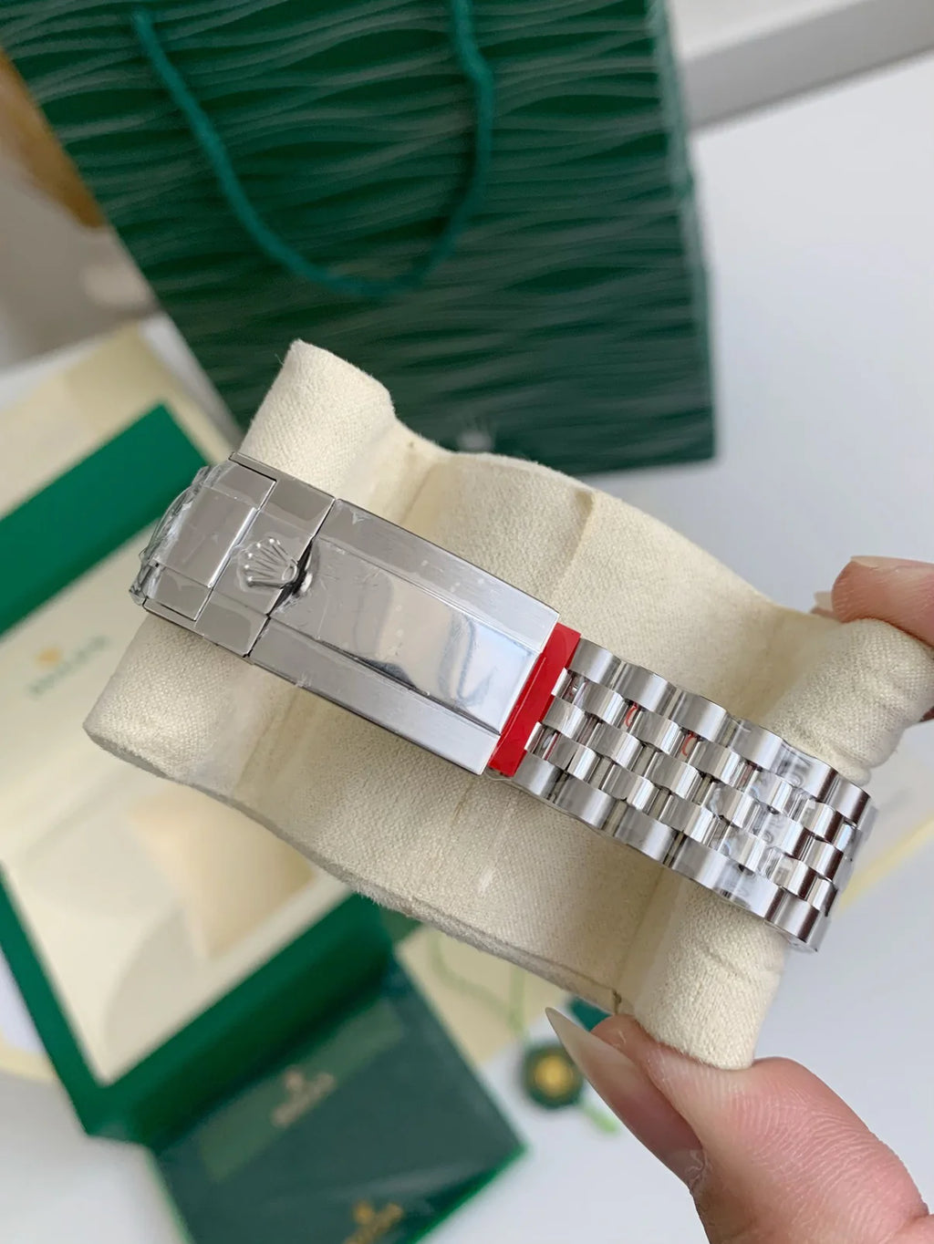 GMT-Master II Style Watch – Stainless Steel, Black Dial, 40mm