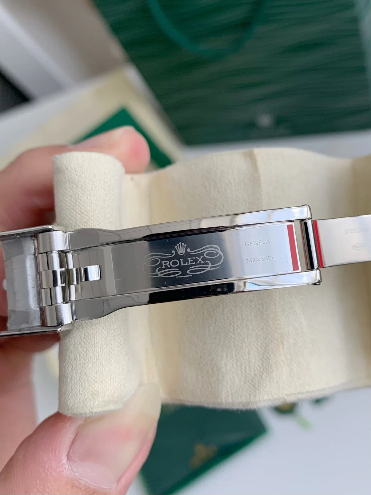 GMT-Master II Style Watch – Stainless Steel, Black Dial, 40mm