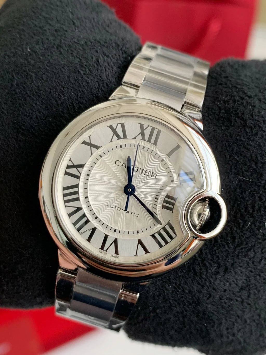 Blue Balloon Style Women's Wristwatch – Silver Dial, 33mm