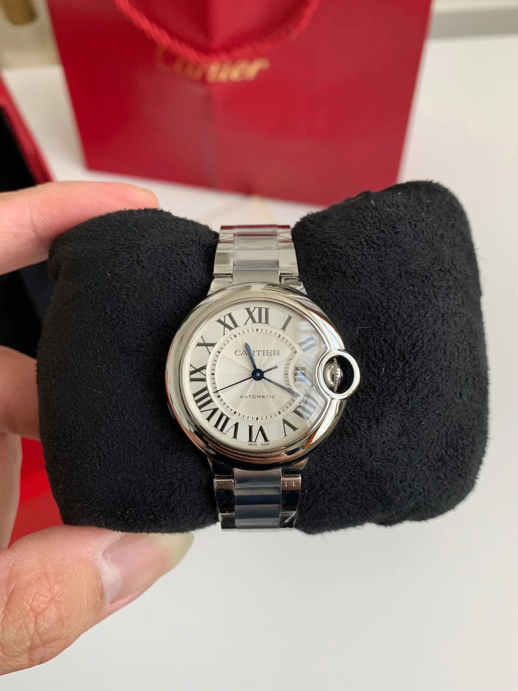 Blue Balloon Style Women's Wristwatch – Silver Dial, 33mm