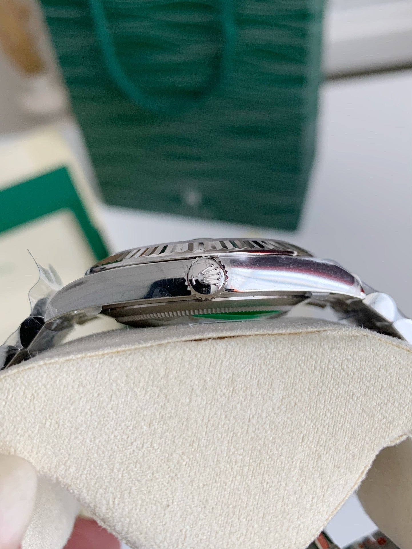 Oyster Perpetual Datejust 41mm – Slate Grey Dial, Roman Numerals