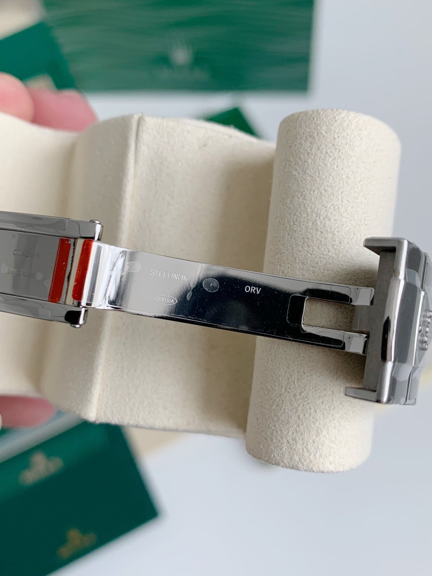 Oyster Perpetual Datejust 41mm – Slate Grey Dial, Fluted Bezel