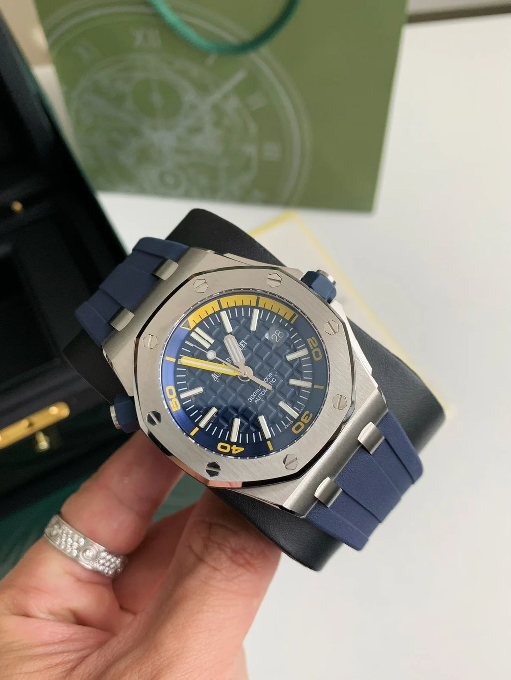 Royal Oak Offshore Diver Automatic – Blue Dial | 42mm
