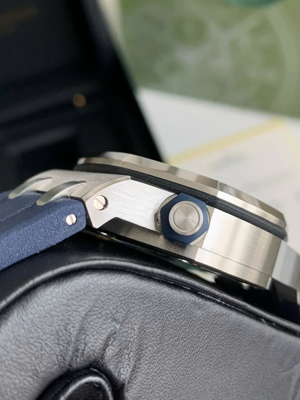 Royal Oak Offshore Diver Automatic – Blue Dial | 42mm