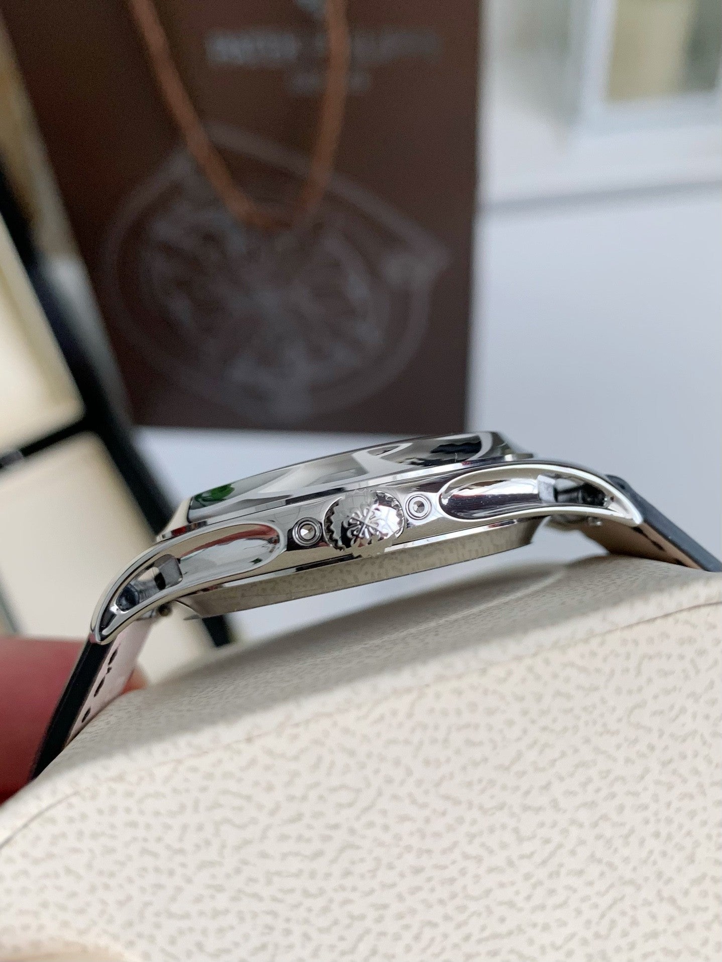 Grand Complications 5205G-013 – Black Dial, Leather Strap | 40mm