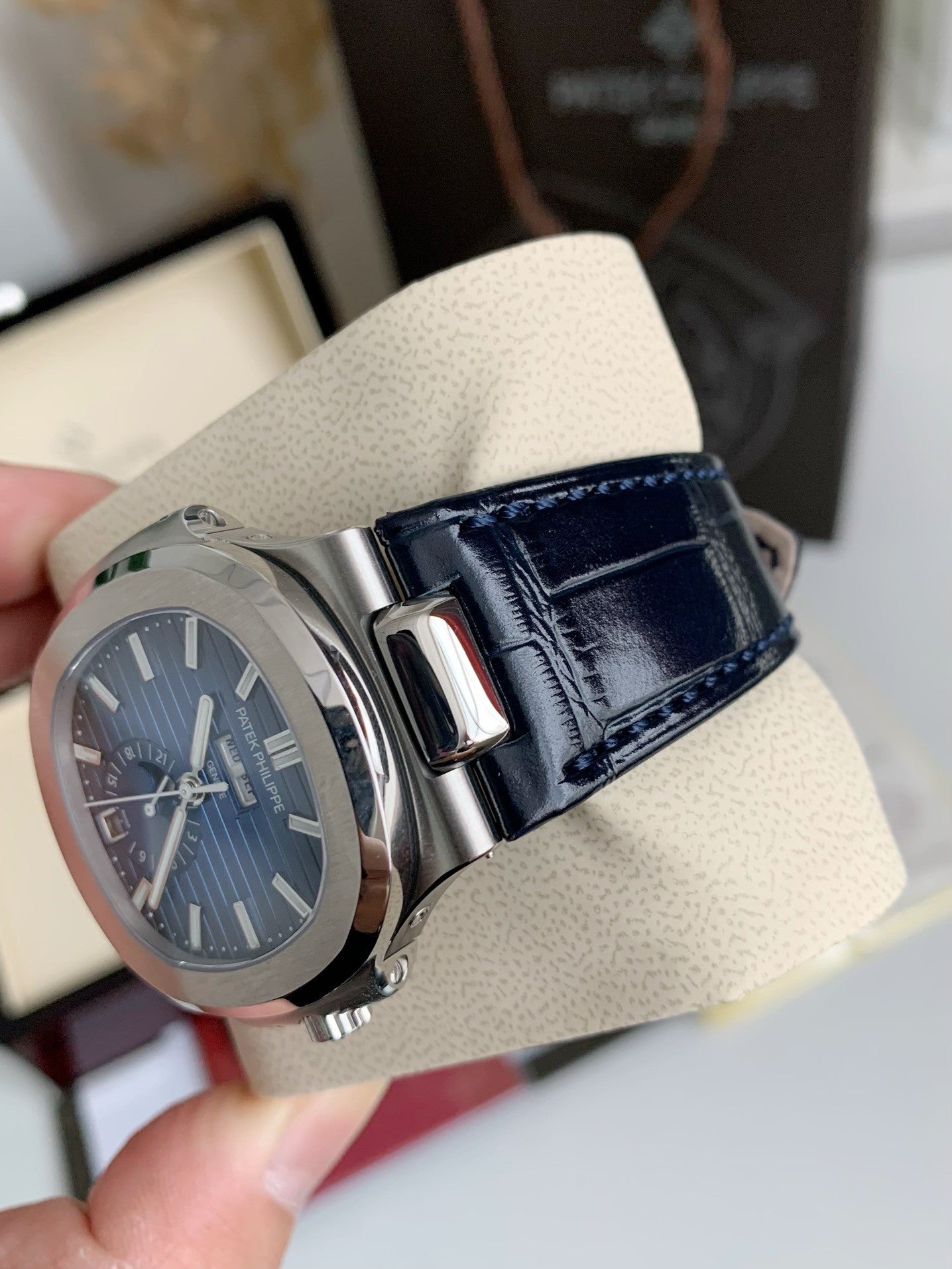 Nautilus 5726 Moonphase Automatic – Blue Dial, Leather Strap | 40.5mm