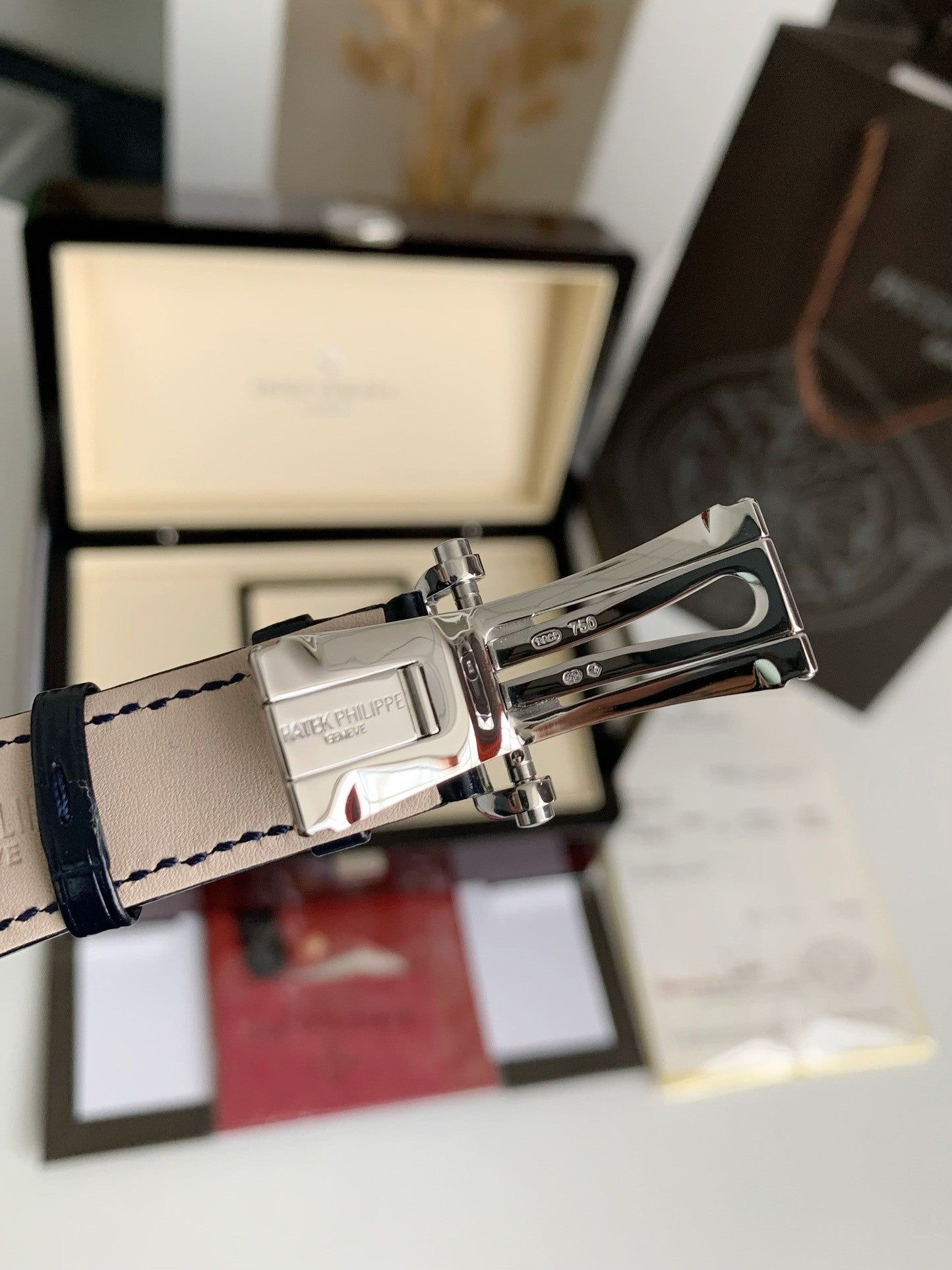 Nautilus 5726 Moonphase Automatic – Blue Dial, Leather Strap | 40.5mm