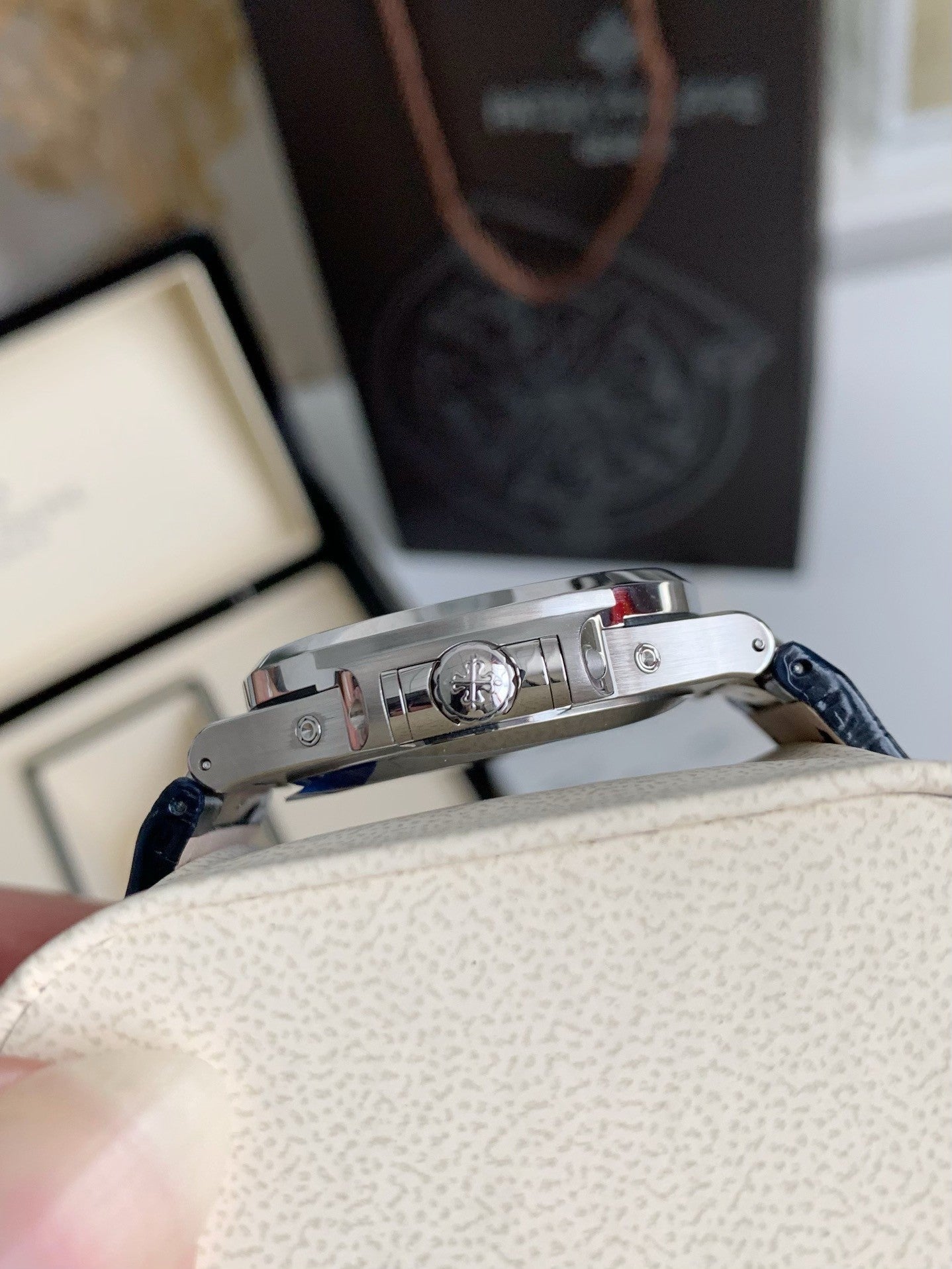 Nautilus 5726 Moonphase Automatic – Blue Dial, Leather Strap | 40.5mm