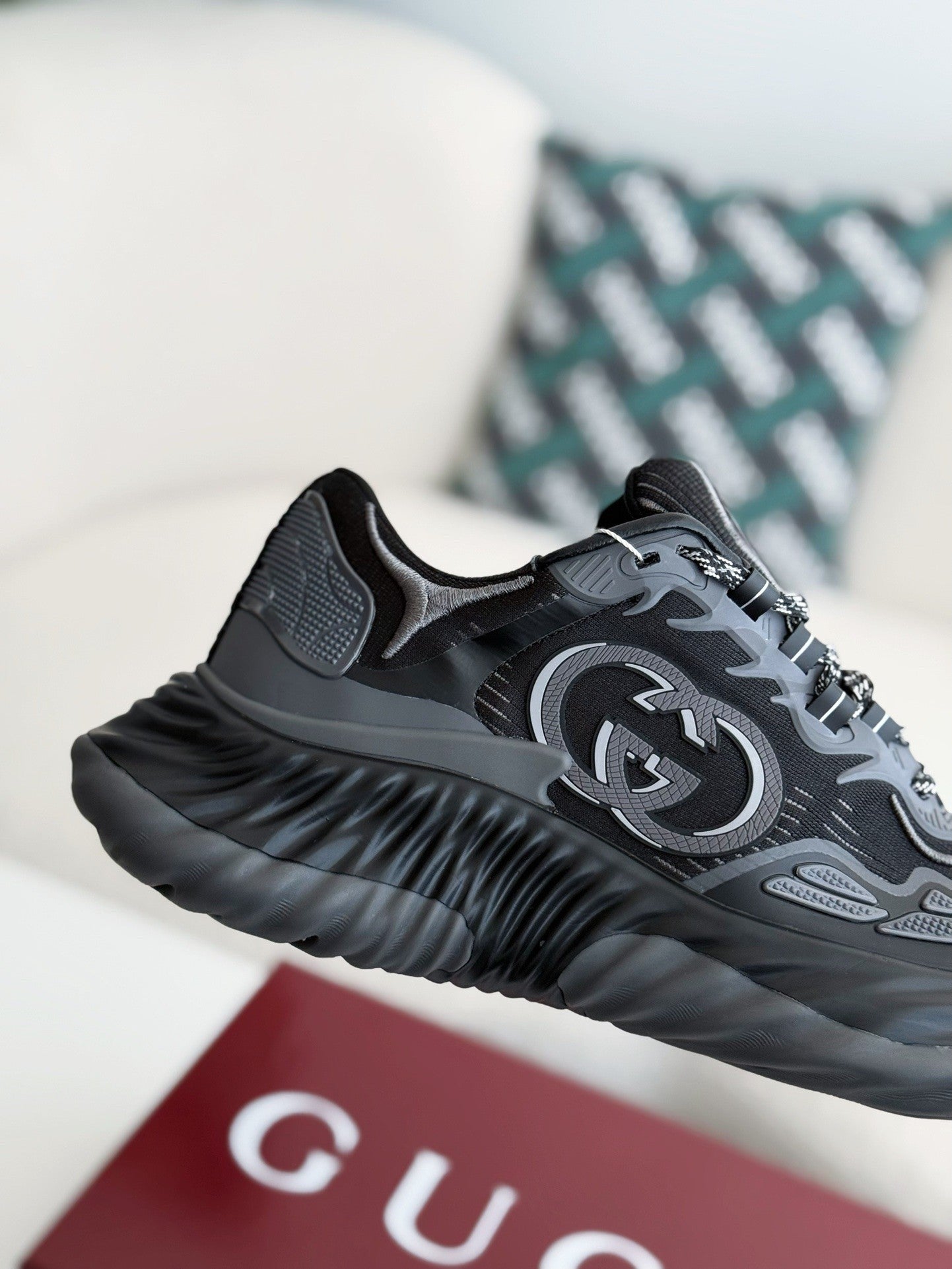 Ripple Black Chunky Sneakers