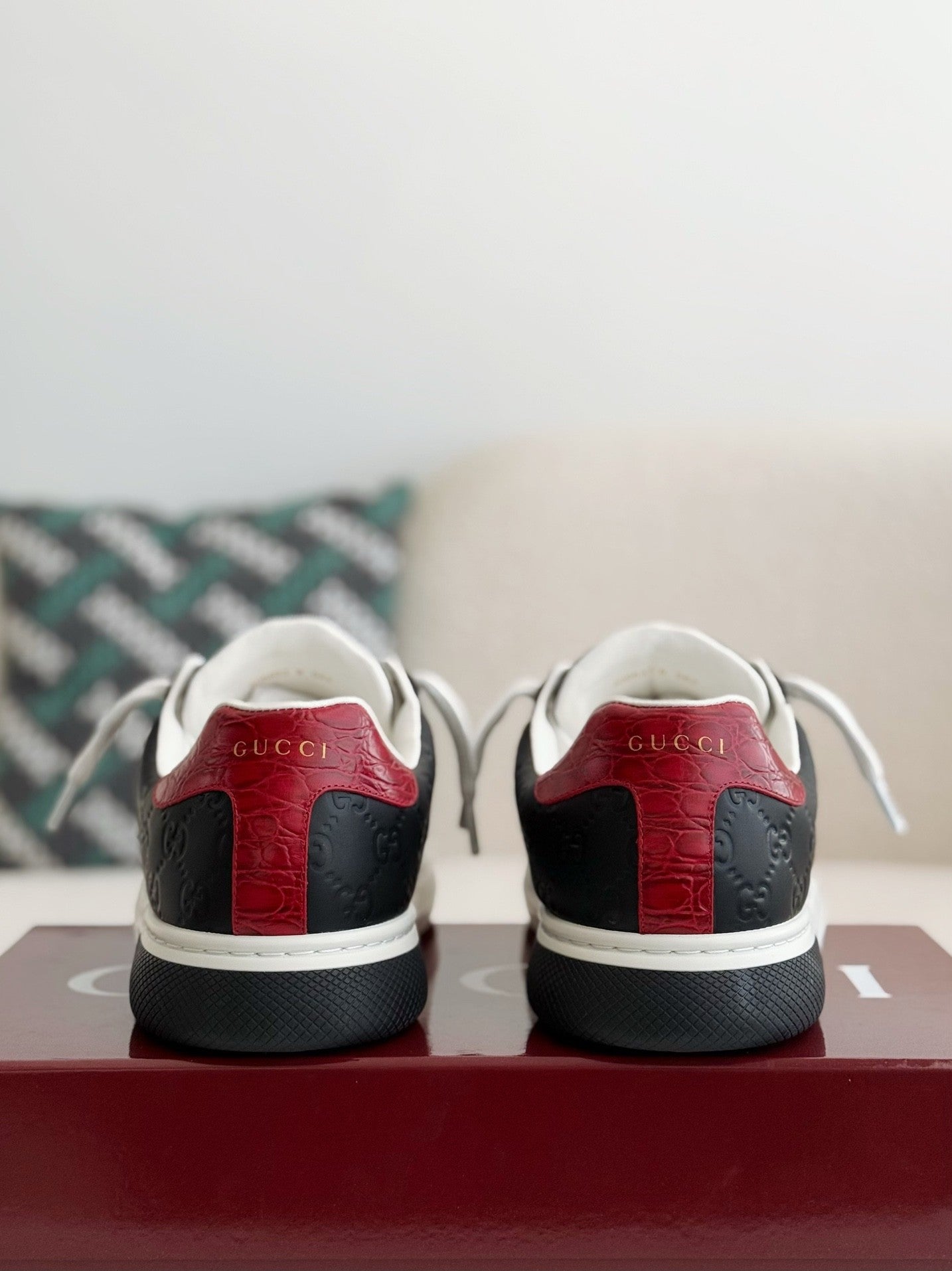 Ace Black Leather Sneakers