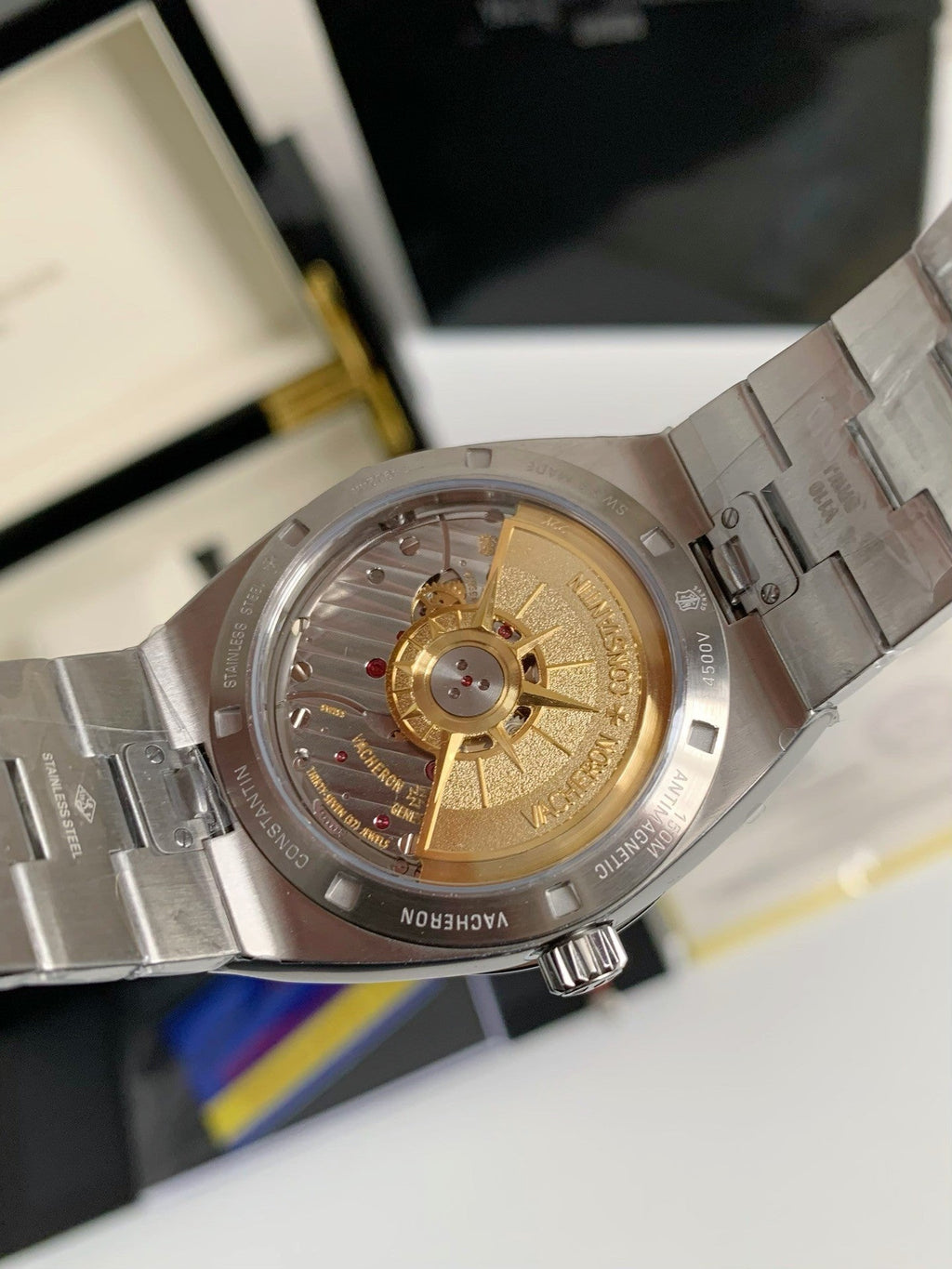 Overseas 41mm – Stainless Steel, Sapphire Back, 5100 Automatic Movement