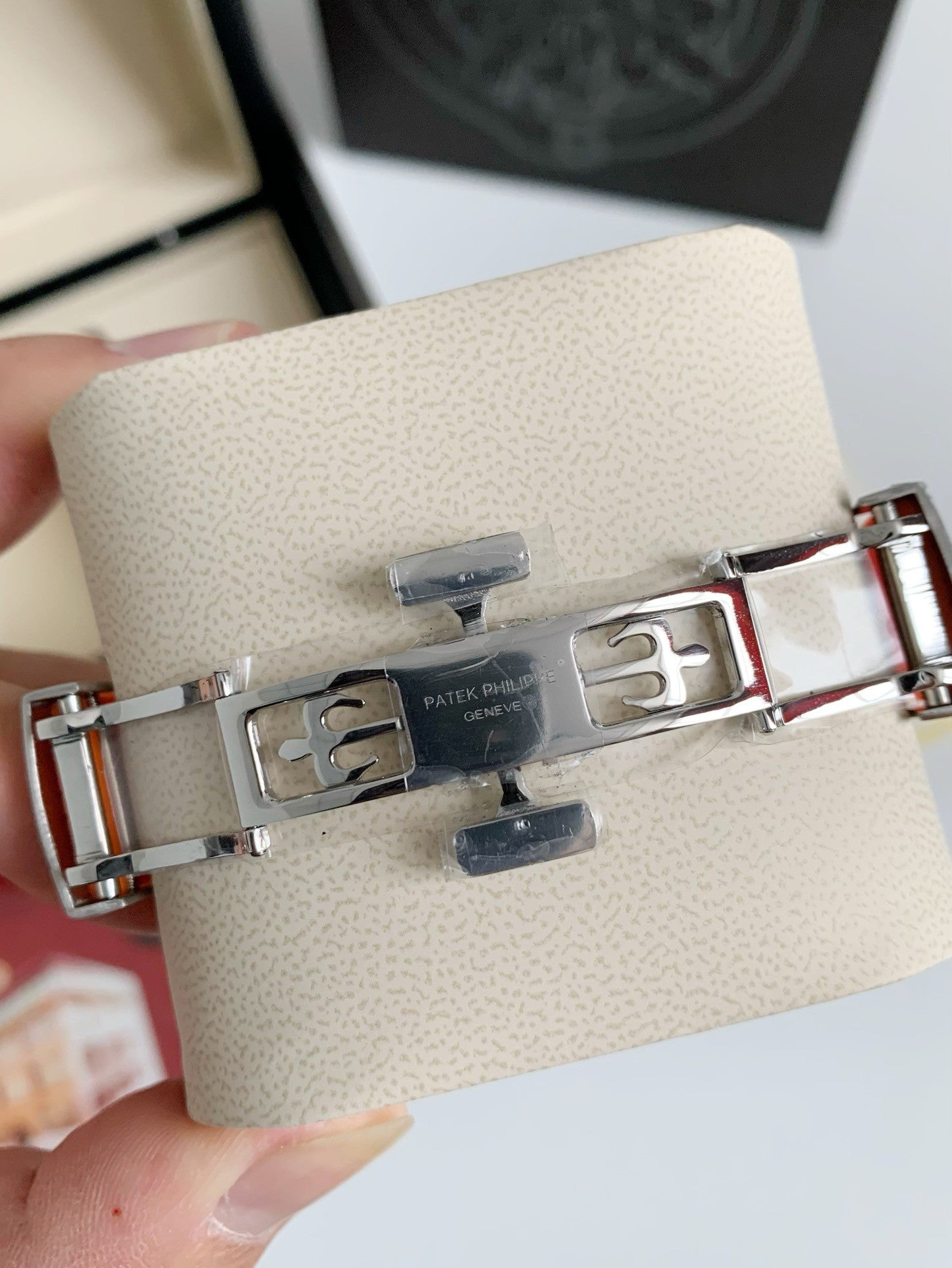 Aquanaut Chronograph Automatic – Black Dial, Orange Rubber Strap | 42.2mm