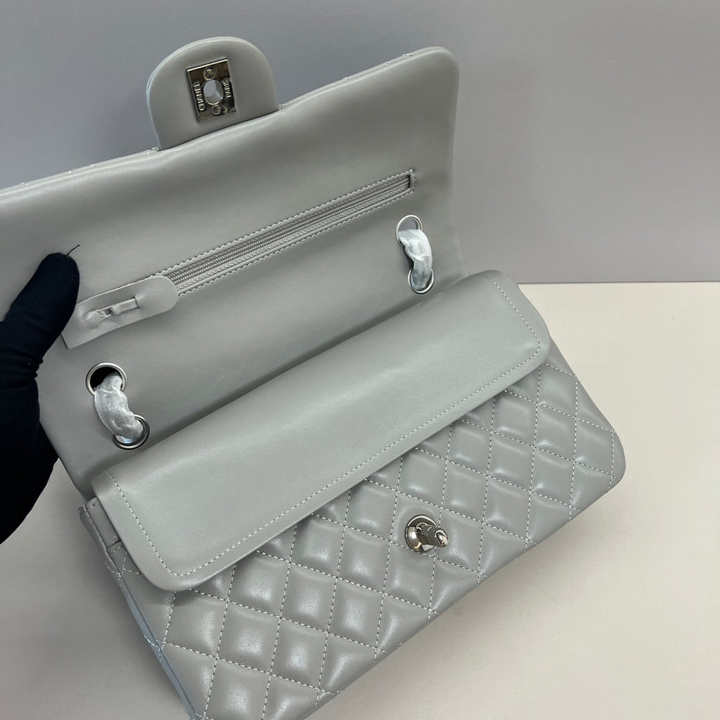 2.55 Classic Lambskin Double Flap Bag