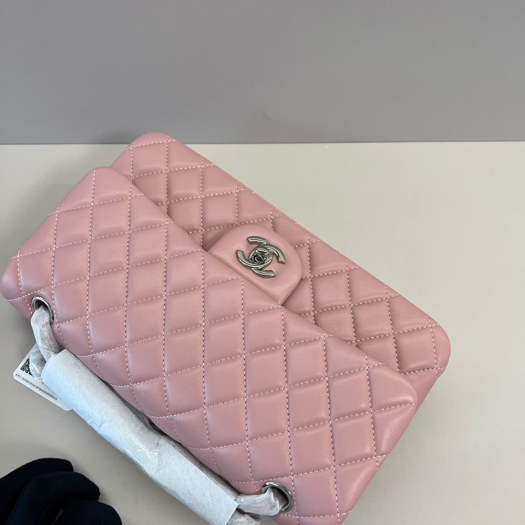 2.55 Classic Lambskin Double Flap Bag