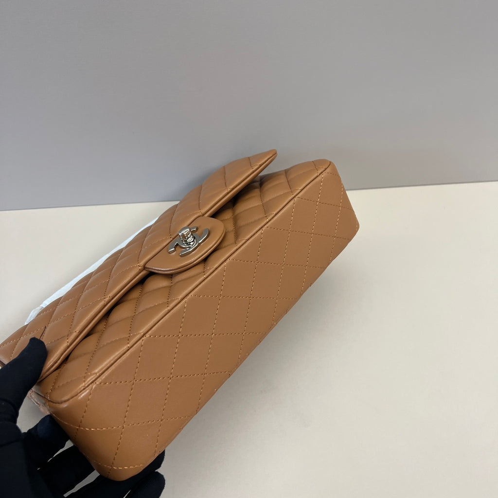 2.55 Classic Double Flap Bag