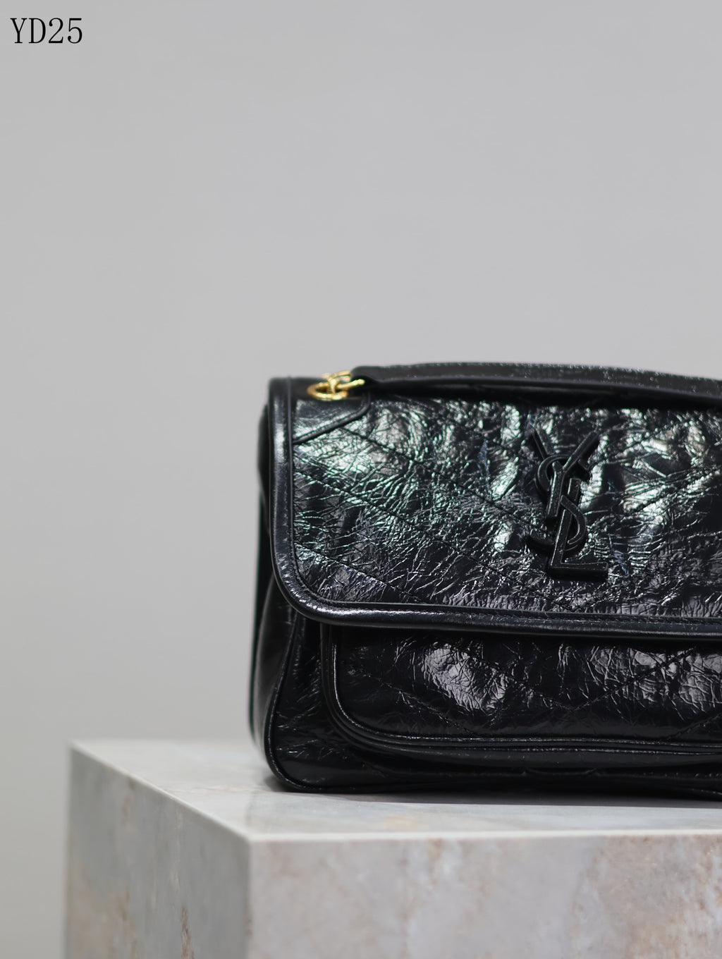 Niki Medium Patent Leather Shoulder Bag