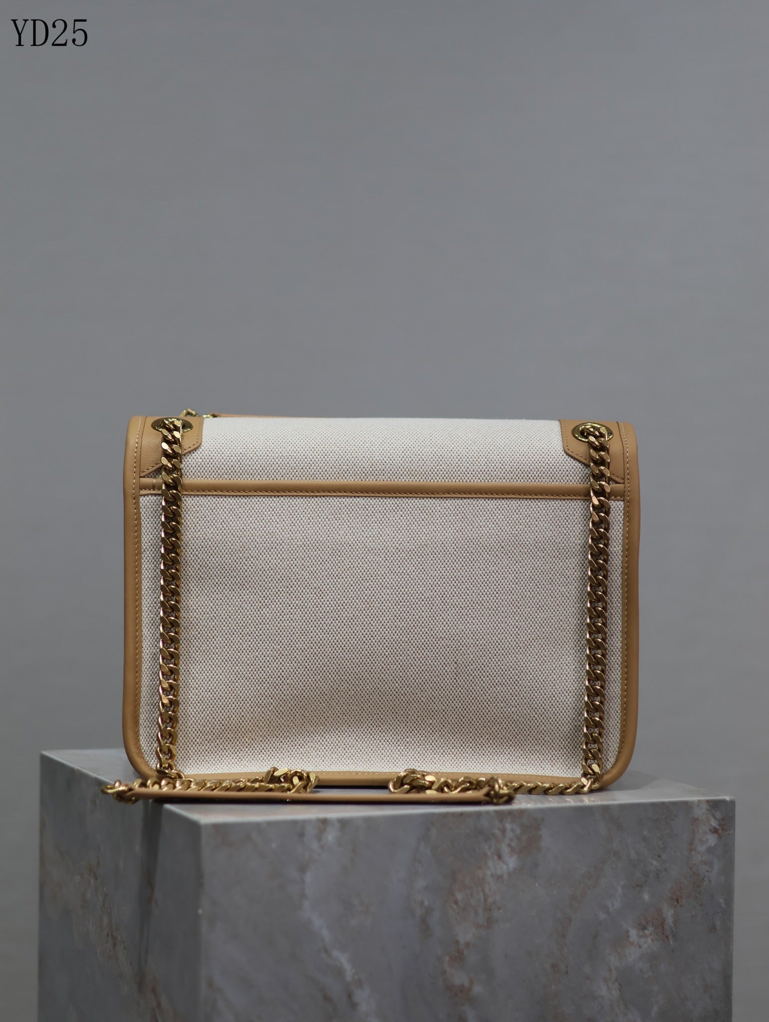 Niki Medium Canvas Bag