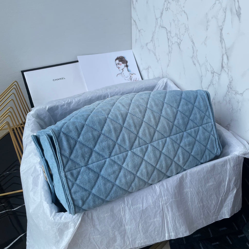 25 Medium Quilted Large Denim Bag