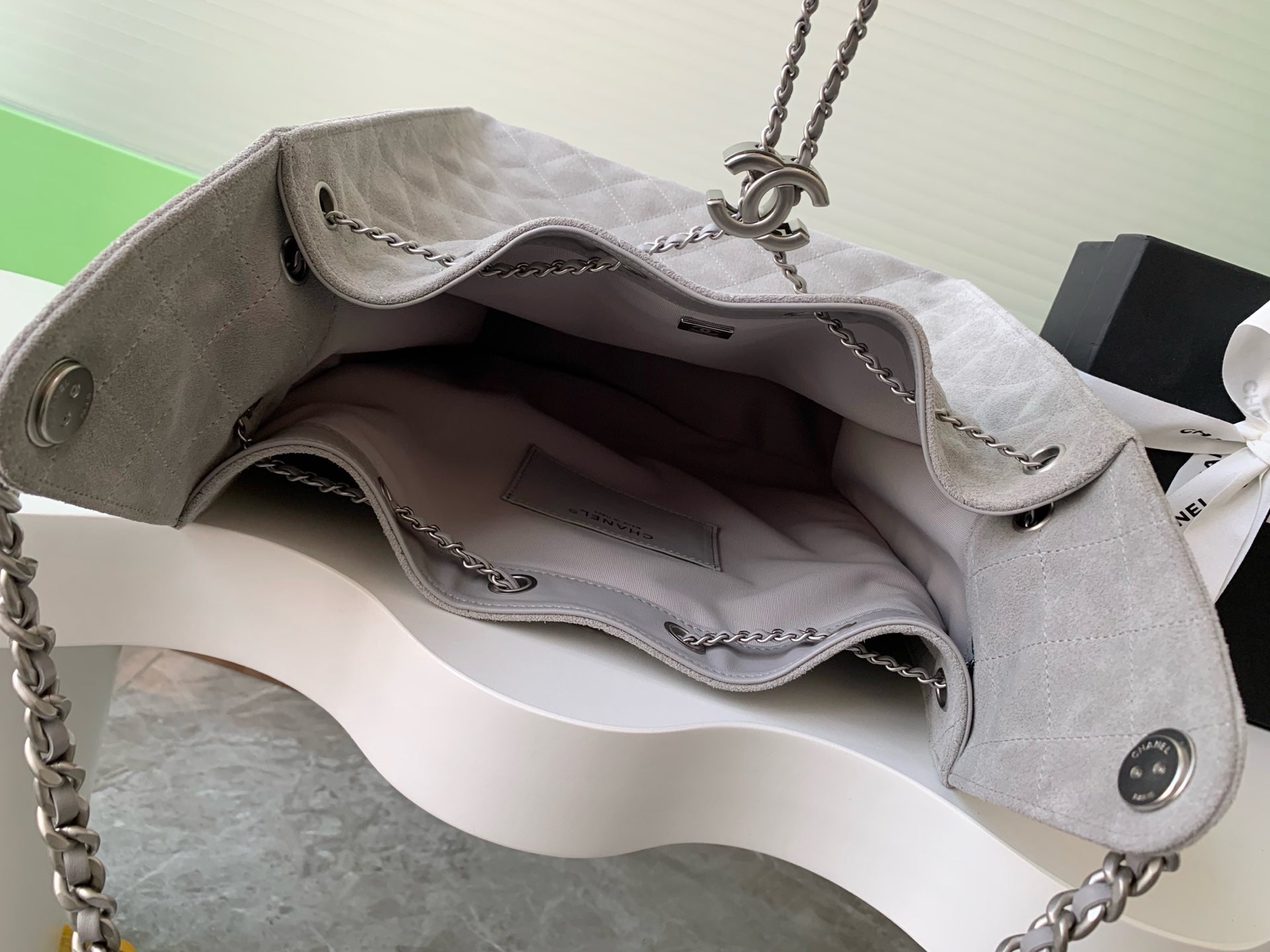 25 Large Suede Bucket Bag