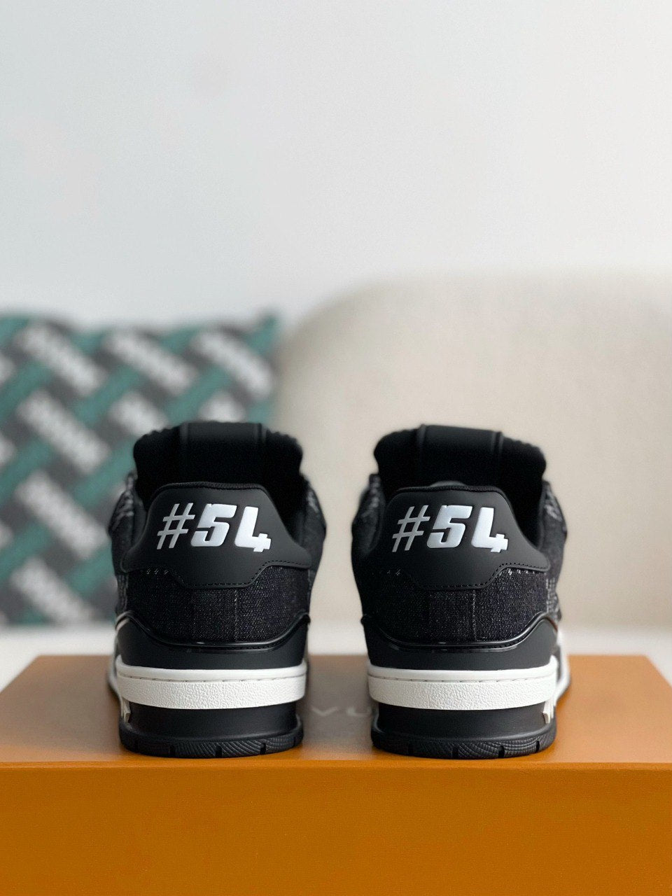 Trainer #54 Sneaker