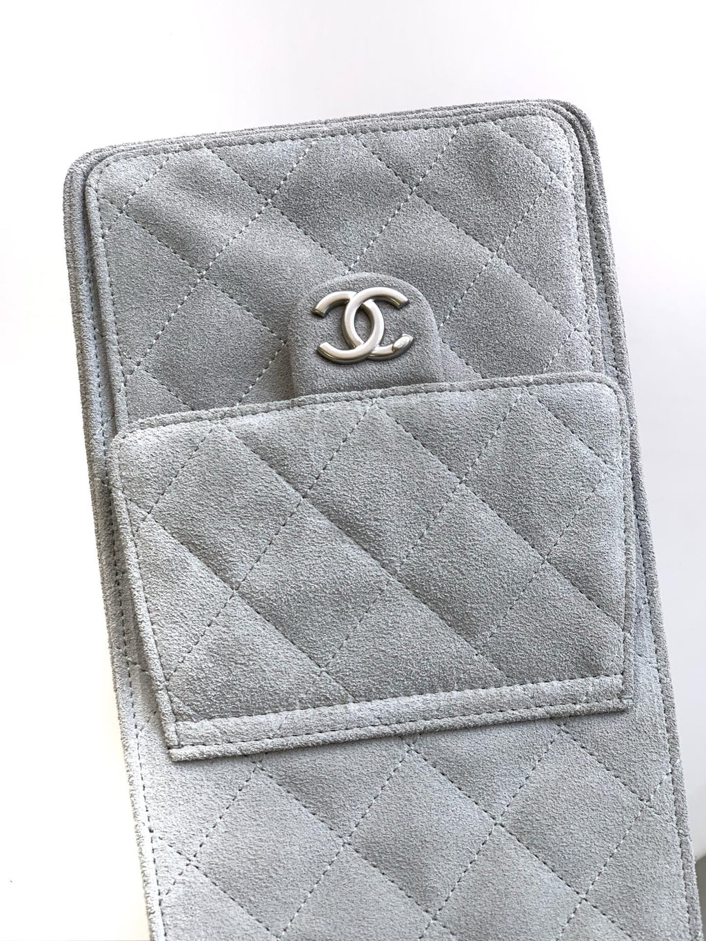 25 Large Suede Bucket Bag