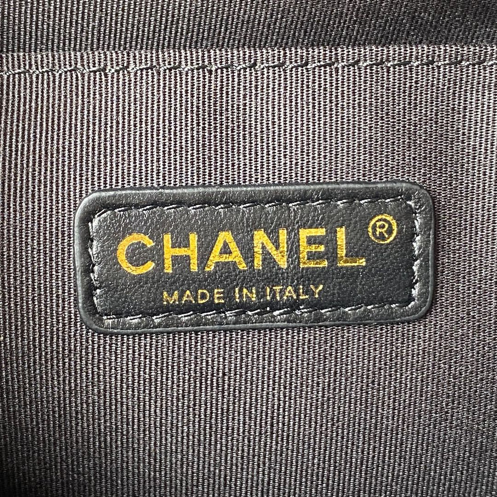 Quilted Dual-Pocket Crossbody Bag