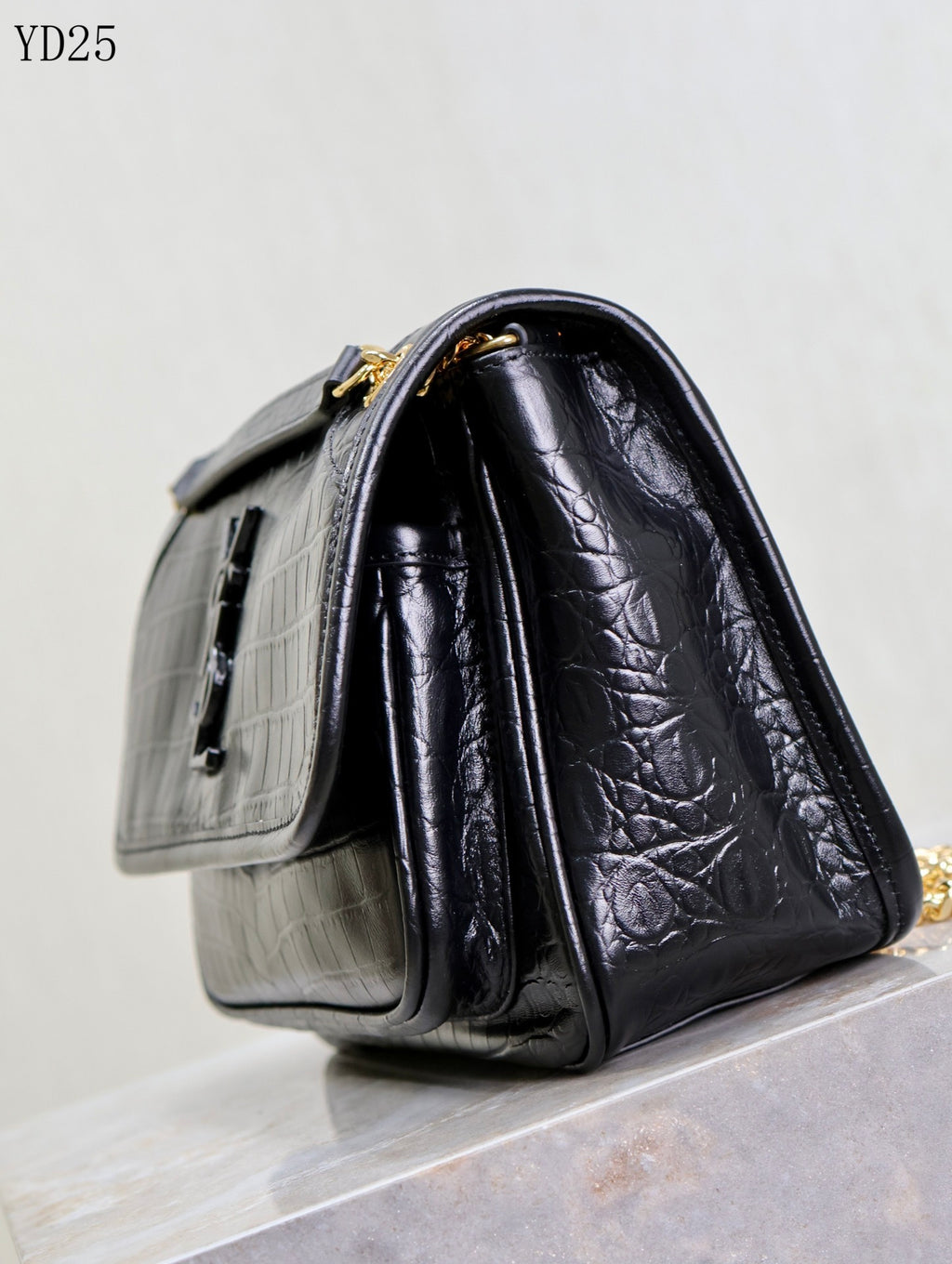Niki Medium Patent Leather Shoulder Bag