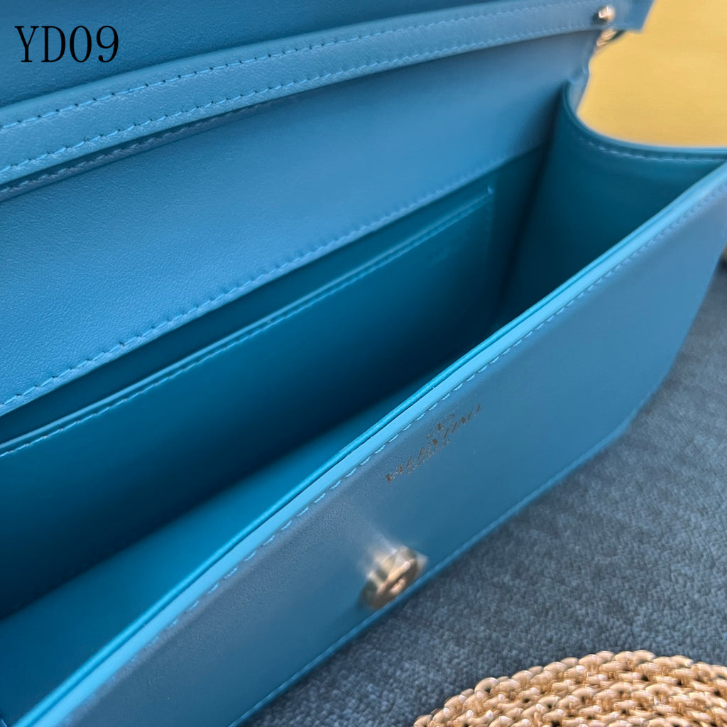 Garavani VLogo Signature Bag