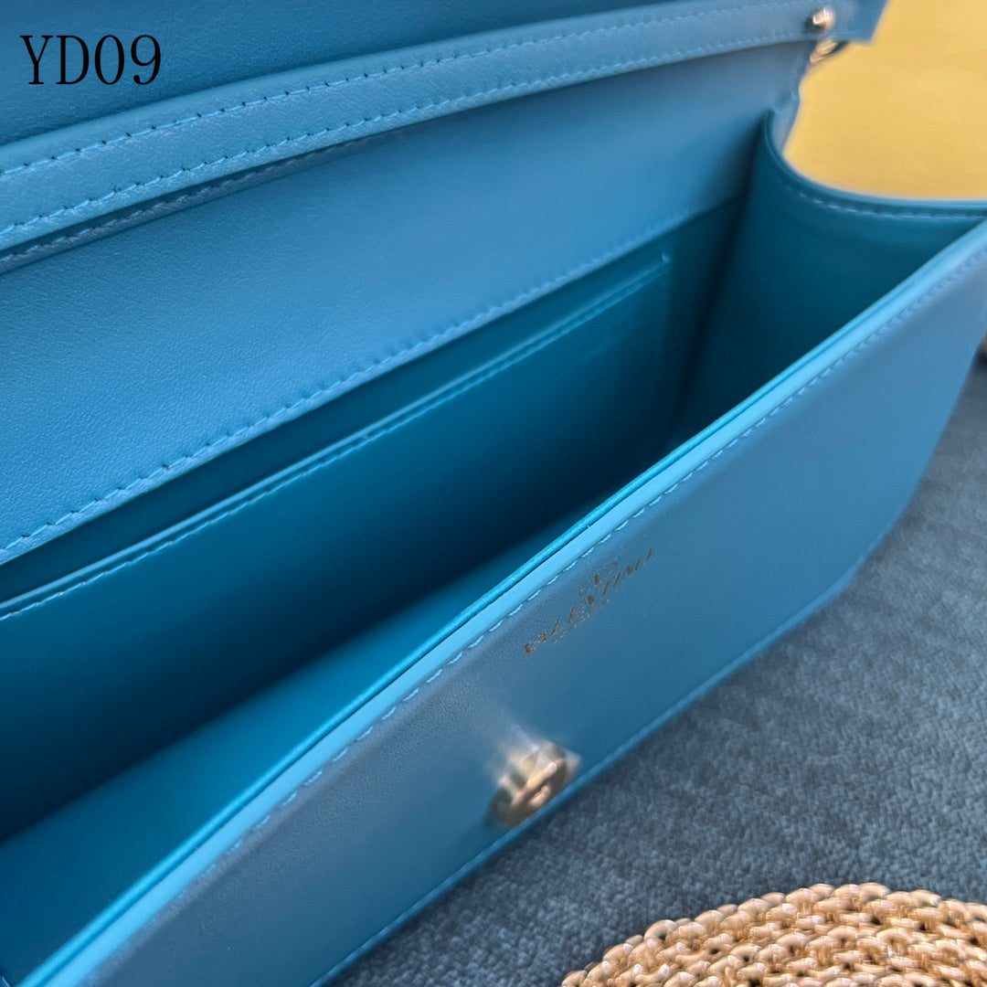 Garavani VLogo Signature Bag