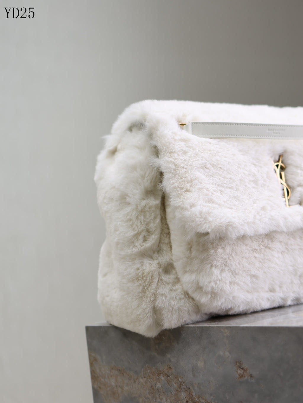 Niki Medium in Shearling Bag