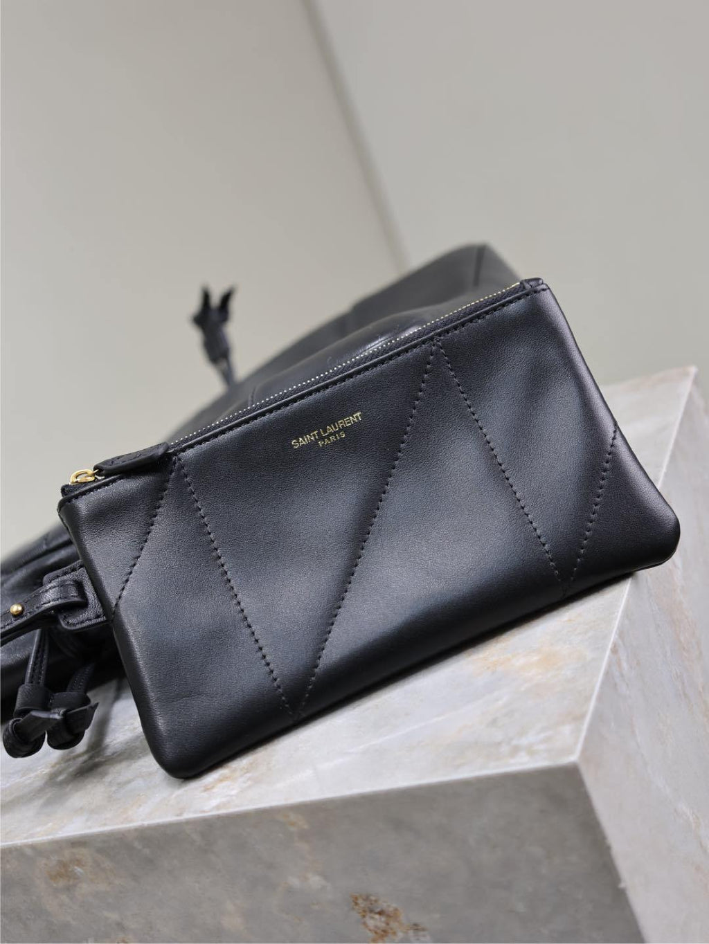 Niki Soft Chain Shoulder Bag