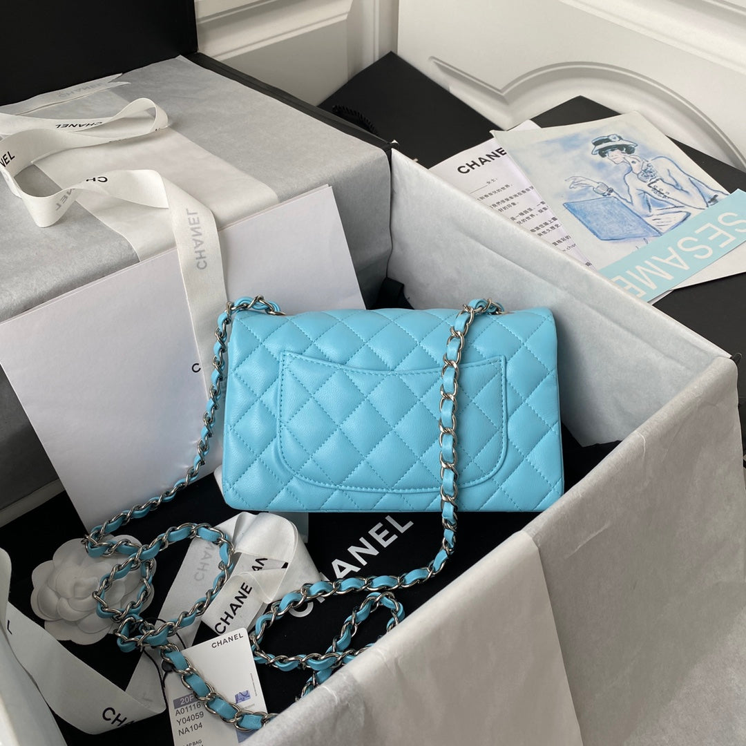 1.55 Classic Quilted Flap Bag