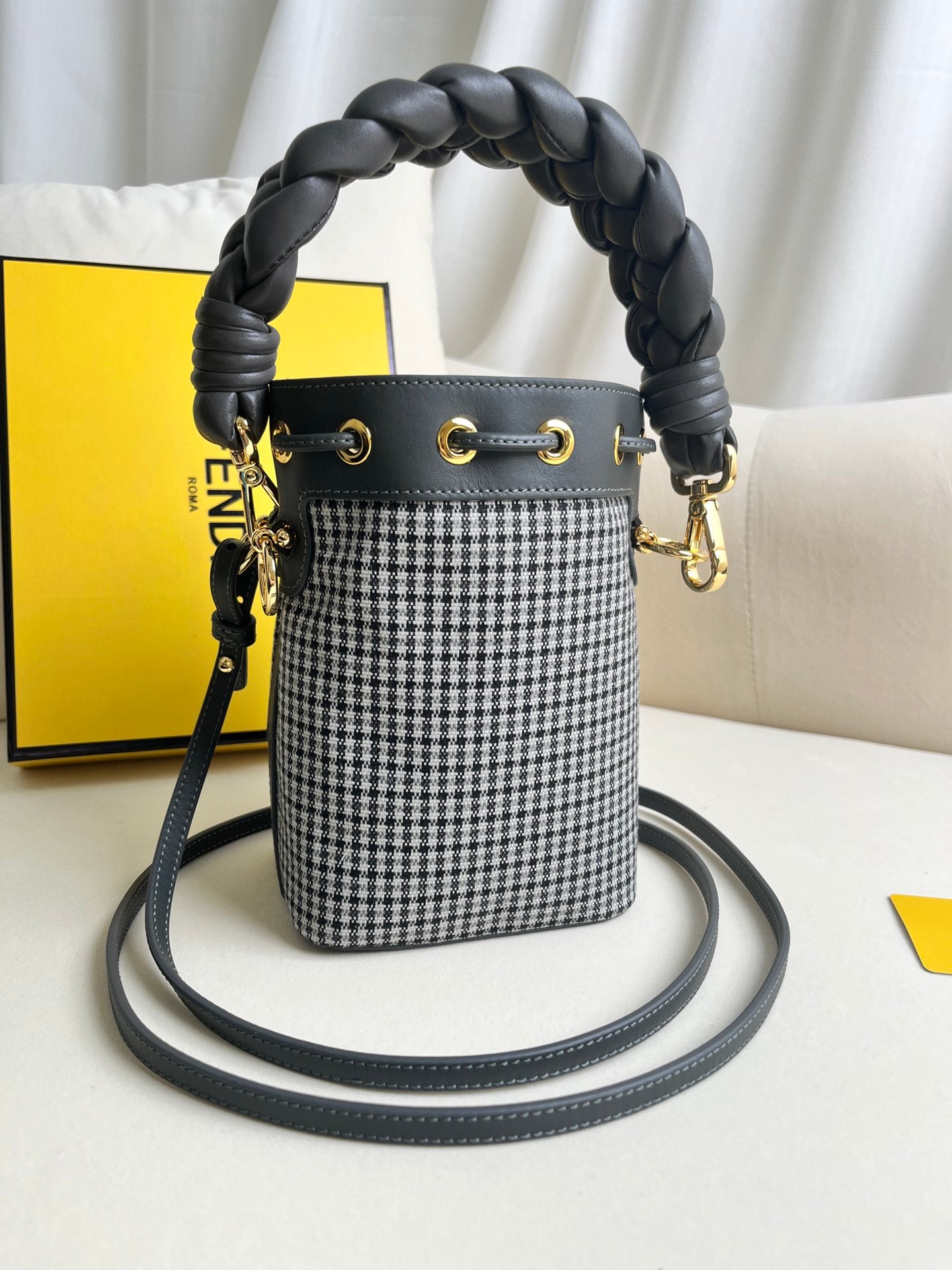 Mini Mon Tresor Bucket Bag