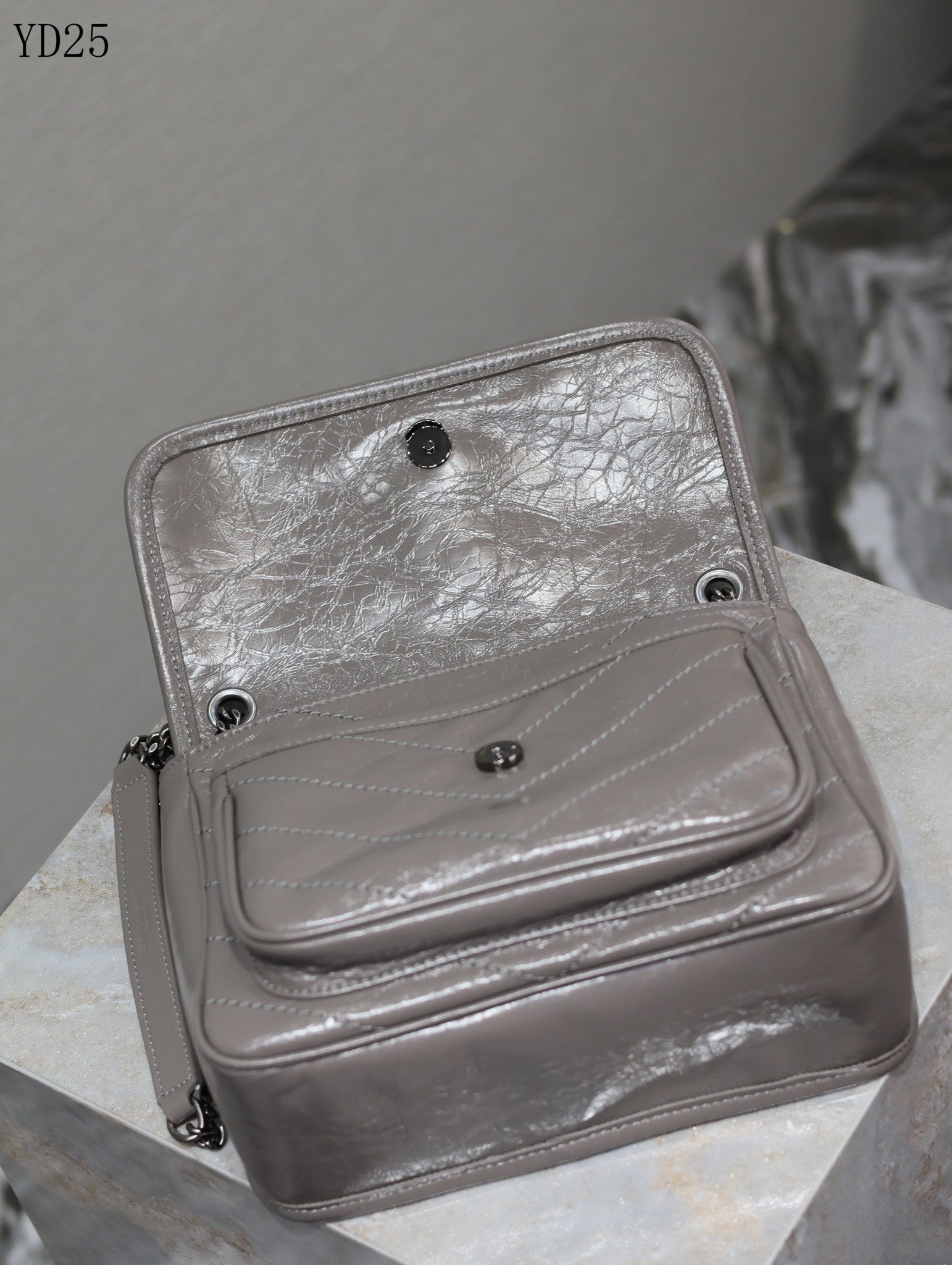 Niki Medium Patent Leather Shoulder Bag