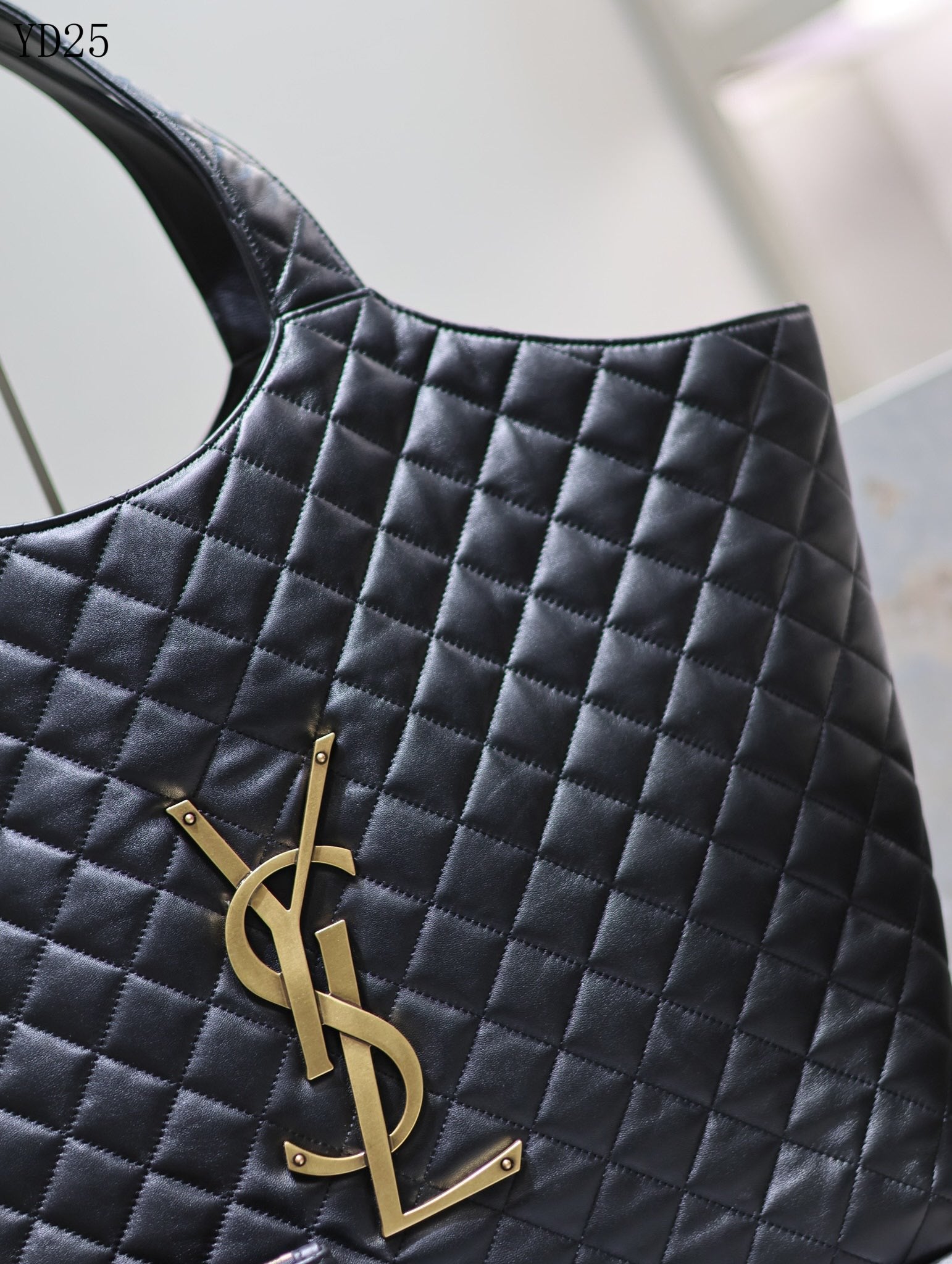 Quilted Oversized Tote Bag