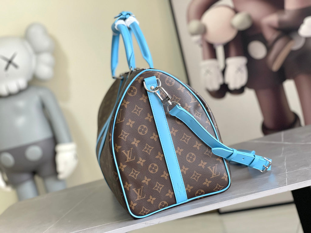 Keepall Bandoulière 50 – Monogram Canvas with Sky Blue Leather Trim