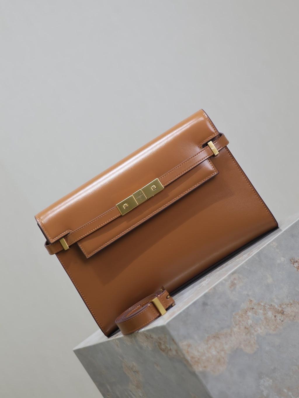 Crocodile-Embossed Leather Chain Bag