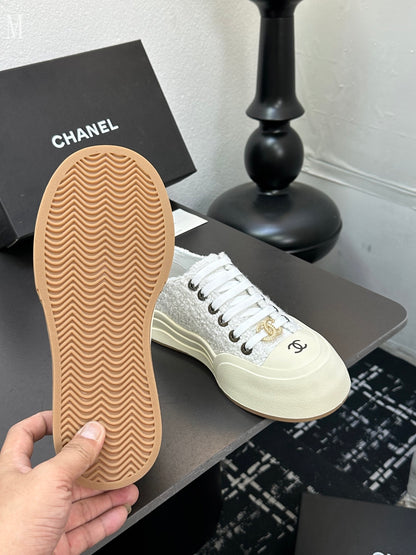 Low-Top Sneakers
