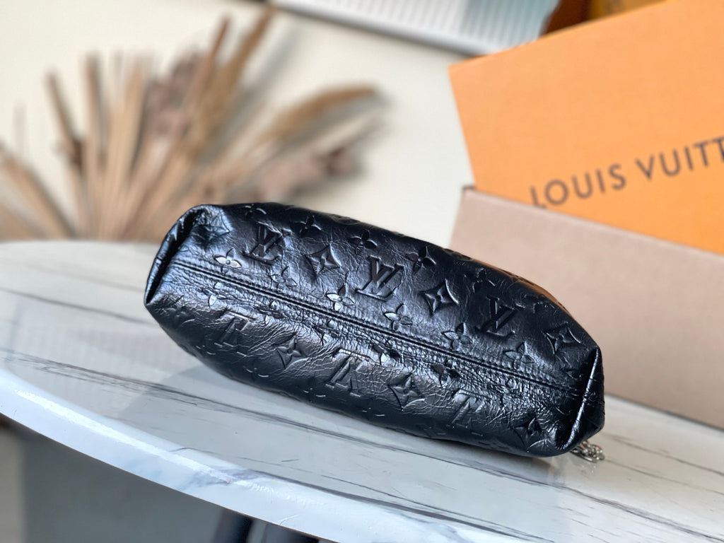 Pochette Sling Leather Clutch