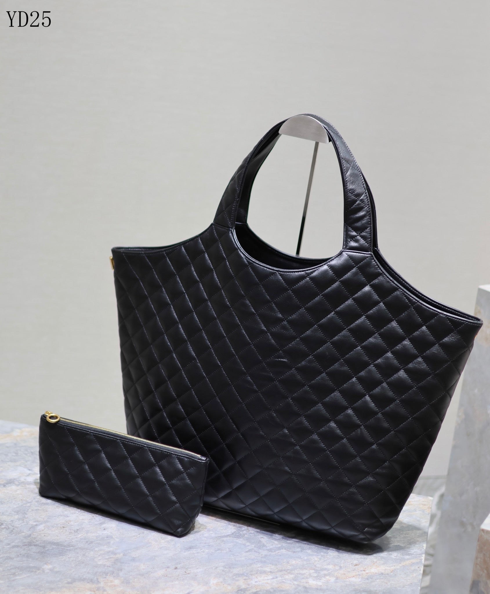 Quilted Oversized Tote Bag