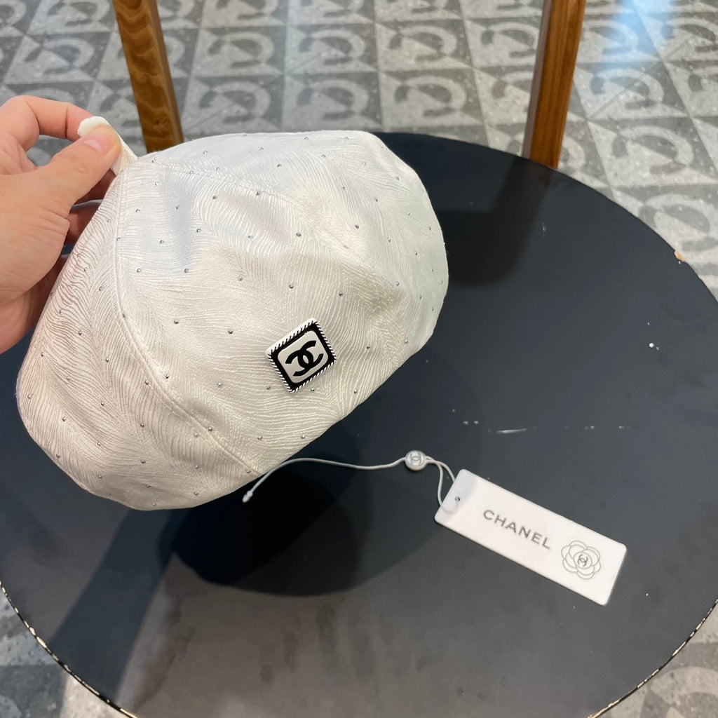 Embellished Tweed Baker Boy Cap with Iconic Logo Patch