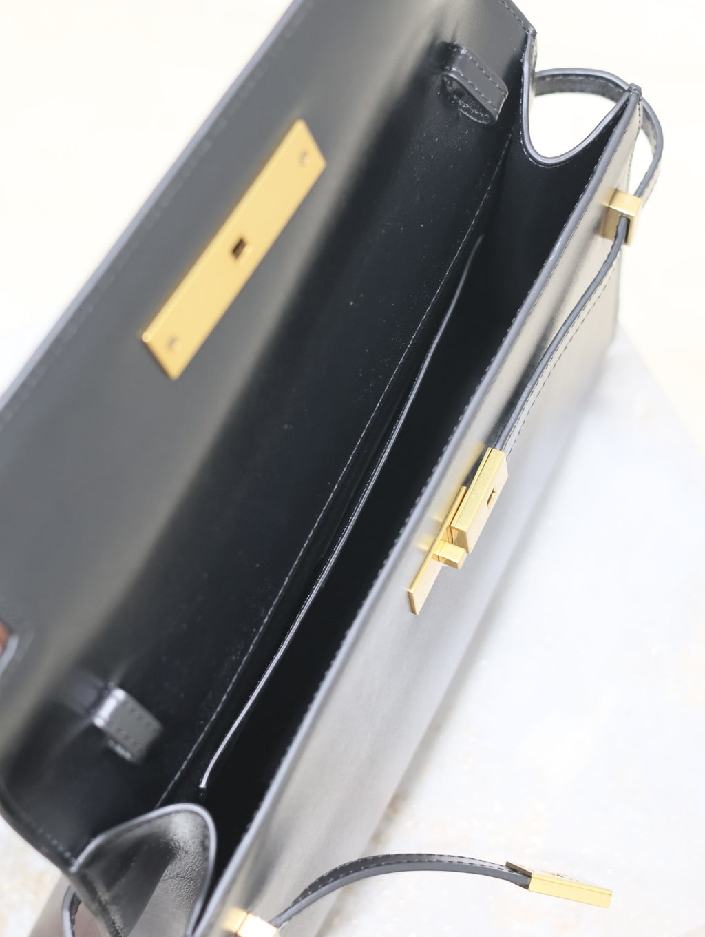 Crocodile-Embossed Leather Chain Bag