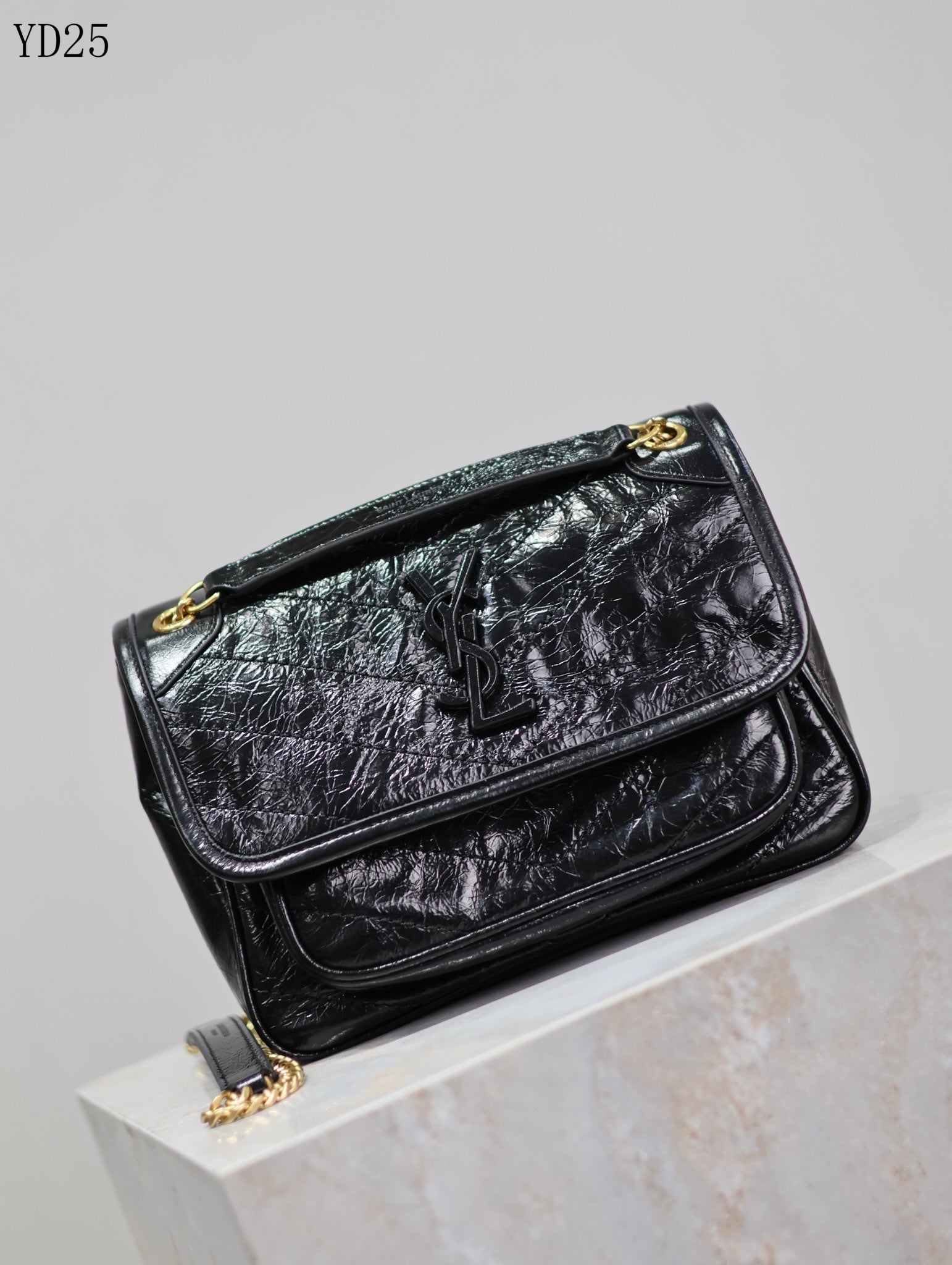 Niki Medium Patent Leather Shoulder Bag