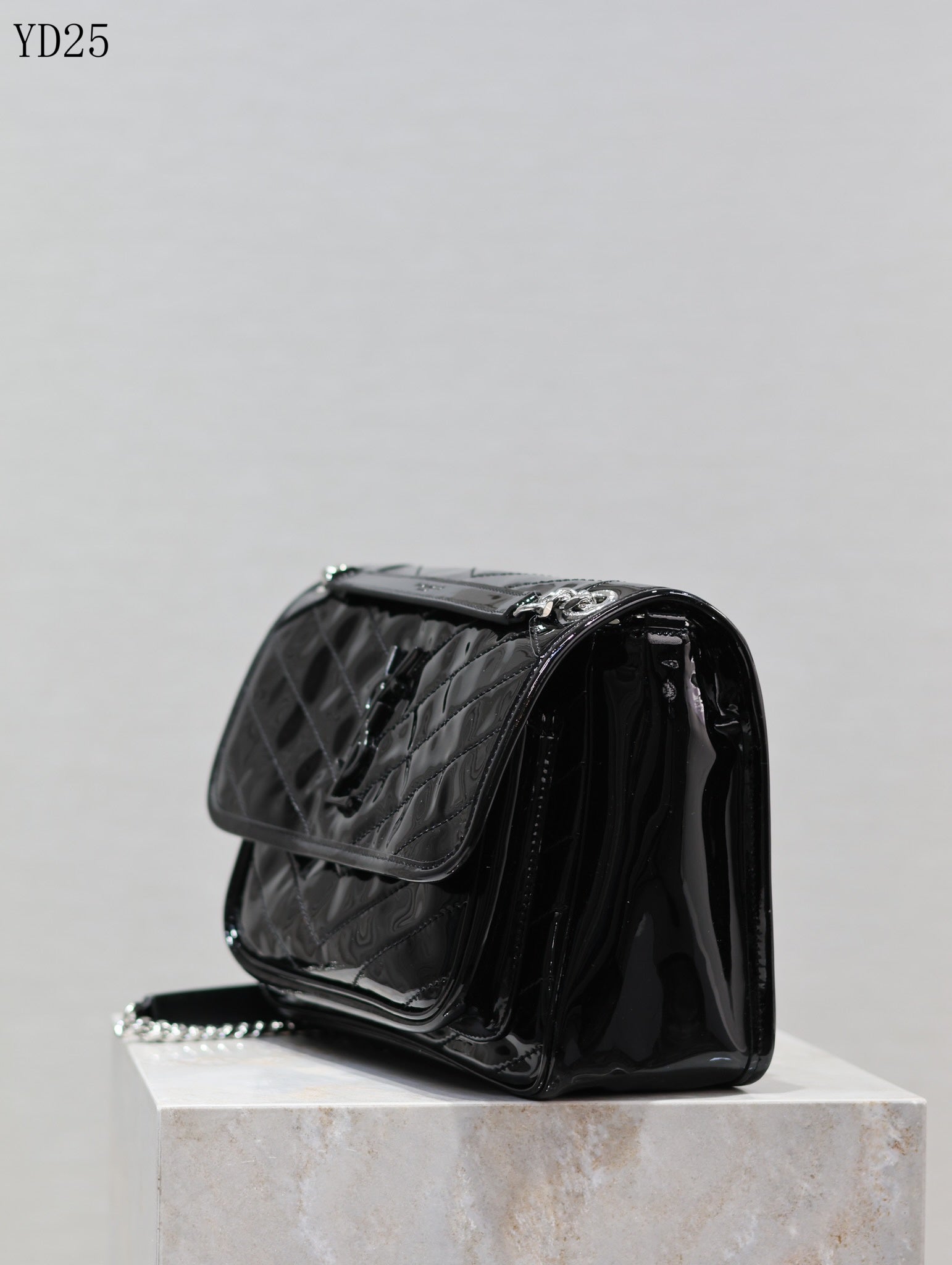 Niki Medium Patent Leather Shoulder Bag
