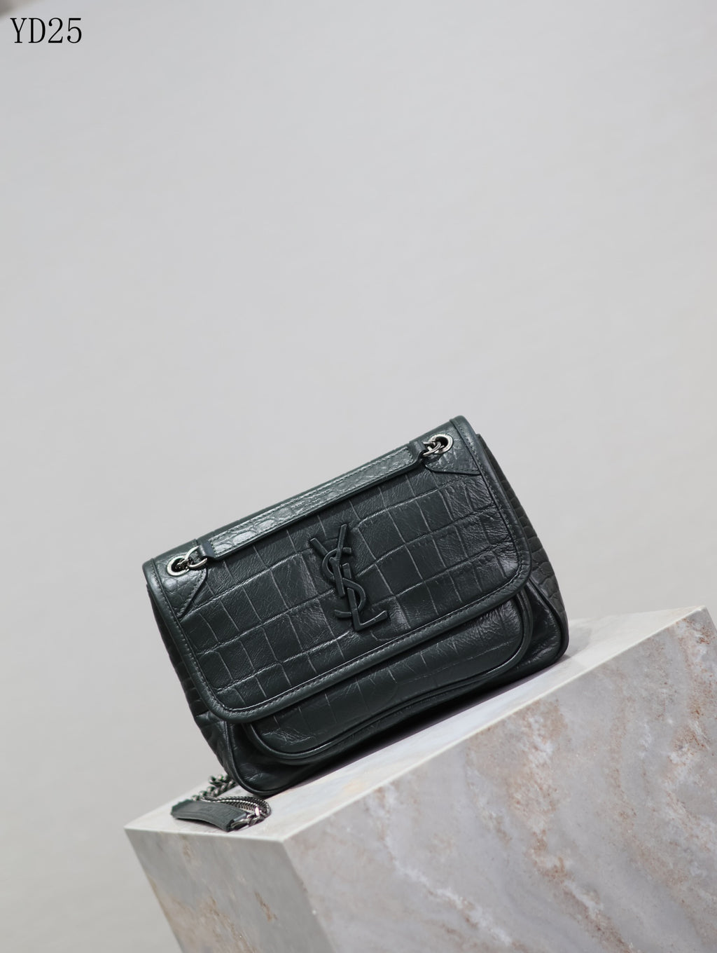 Niki Medium Patent Leather Shoulder Bag