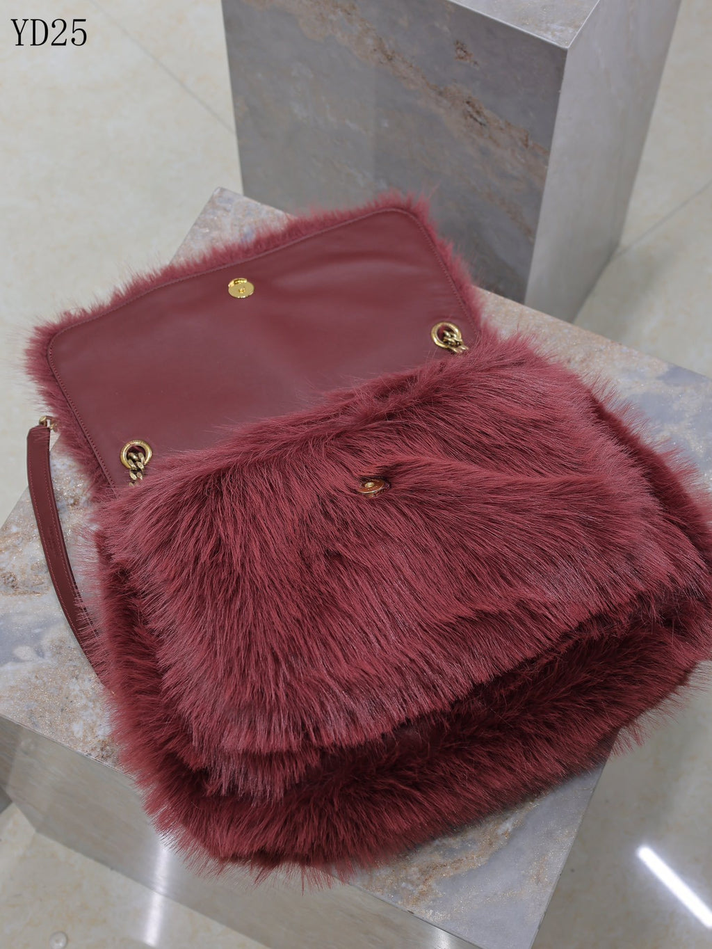 Niki Medium in Shearling Bag