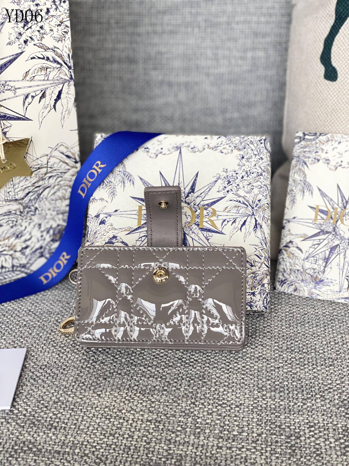 Quilted Leather Compact Wallet